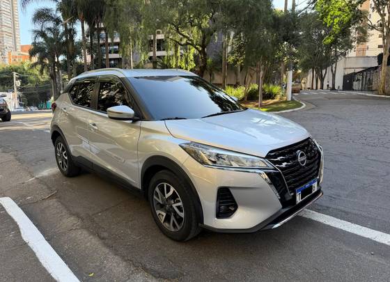 NISSAN KICKS 1.6 16V FLEXSTART SENSE XTRONIC NISSAN KICKS 1.6 16V FLEXSTART SENSE XTRONIC